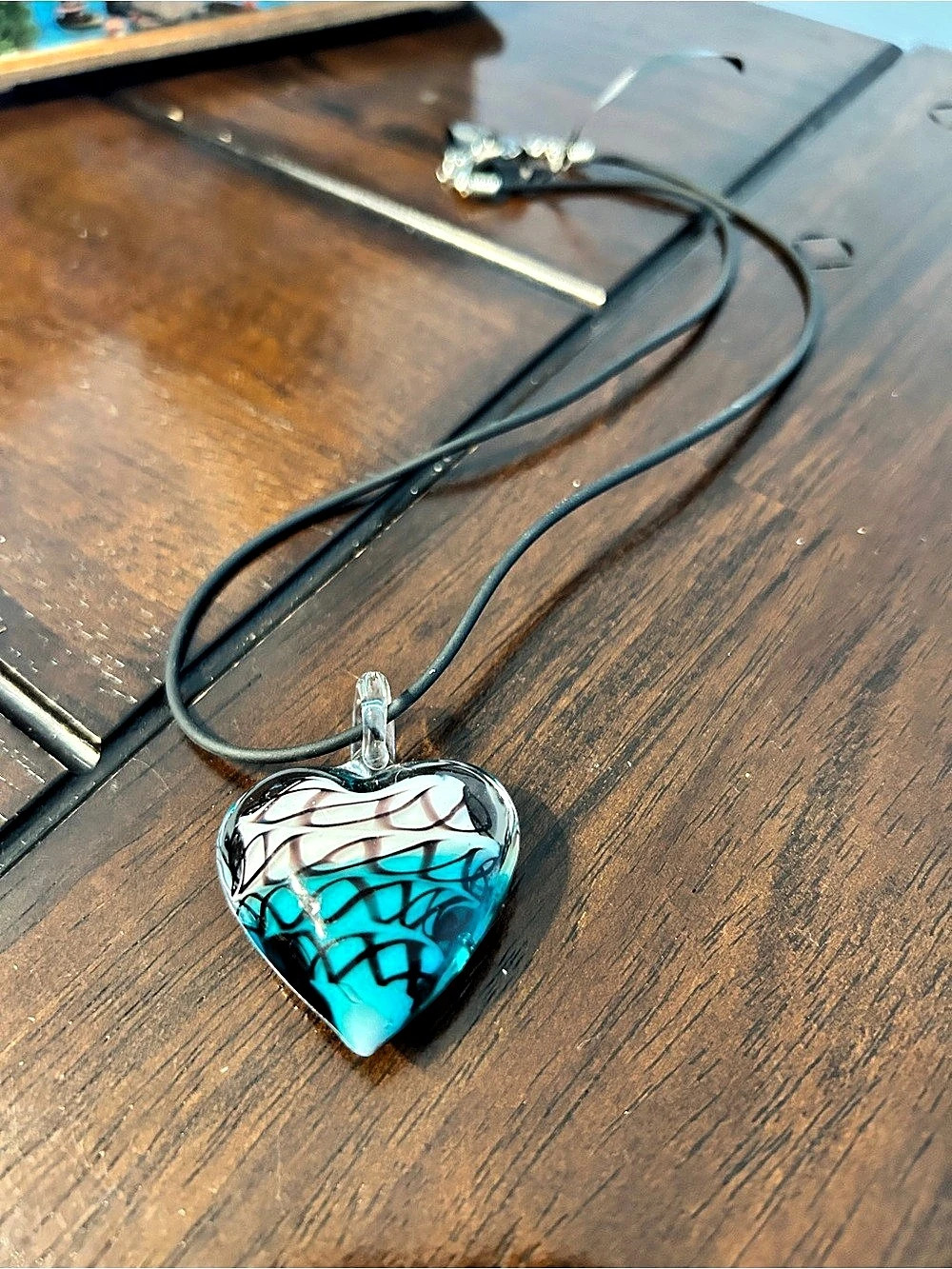 Heart Pendant Necklace in Blue & White